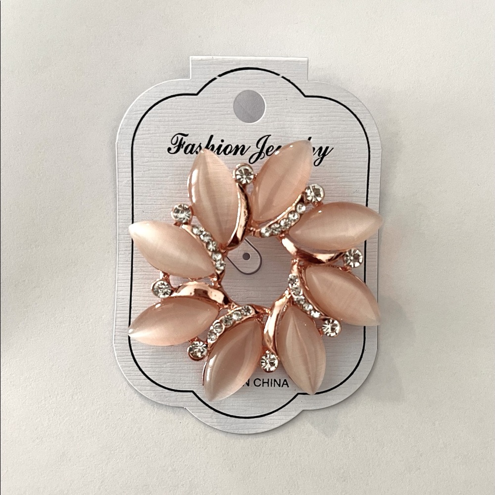 Brooch